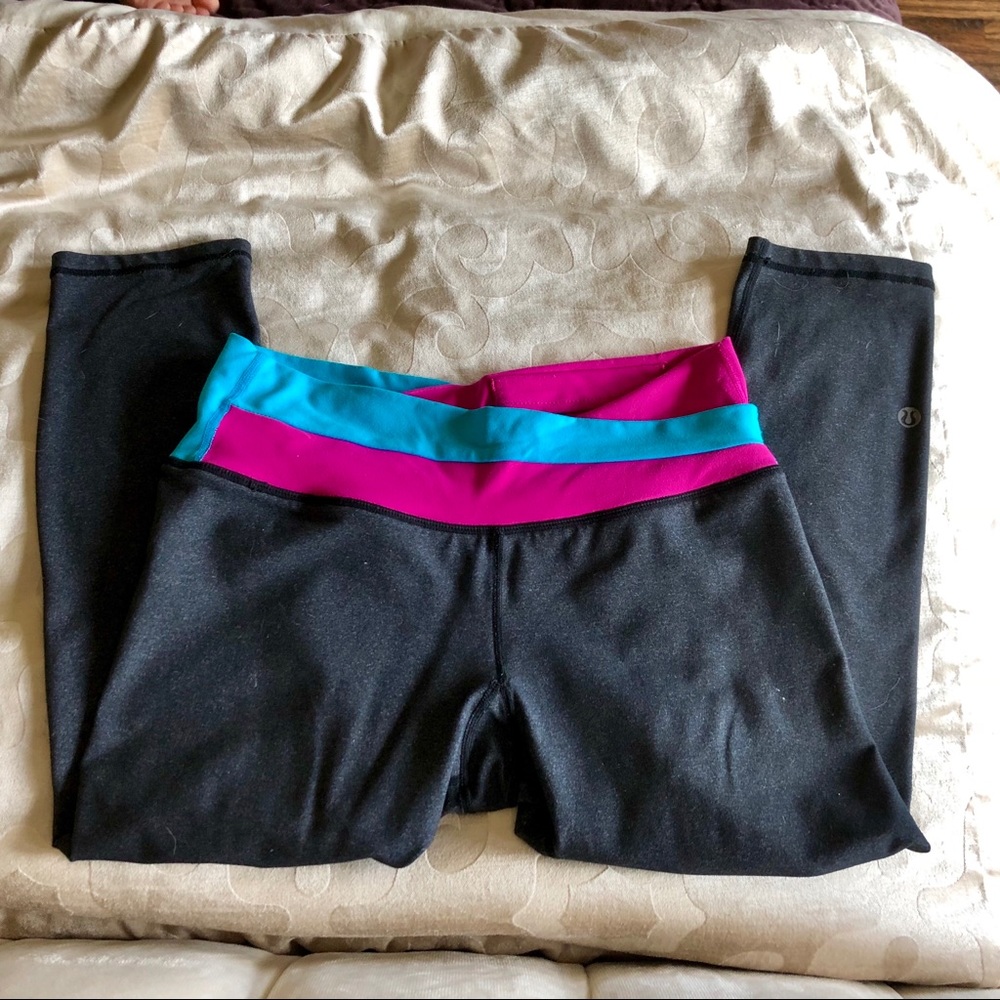 Lululemon gray crop pants